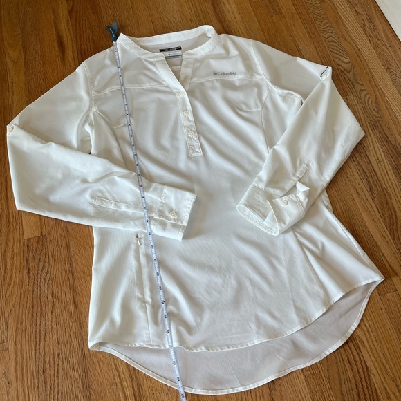 Columbia Omni-Shade Long Sleeve Size: Medium - Picture 6 of 6